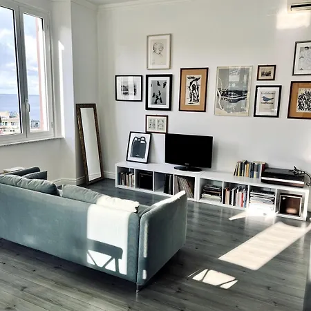 Quinto Between Comfort And Design *